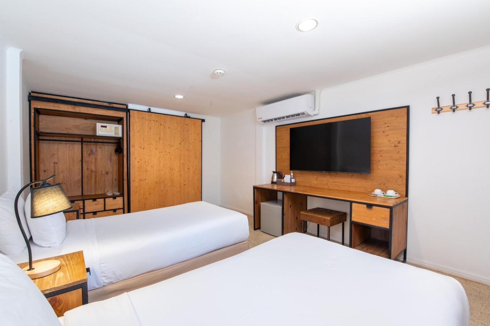 Dolphin Bay Beach Resort Сам-Рой-Йот Екстер'єр фото